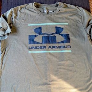 Under armour t shirt